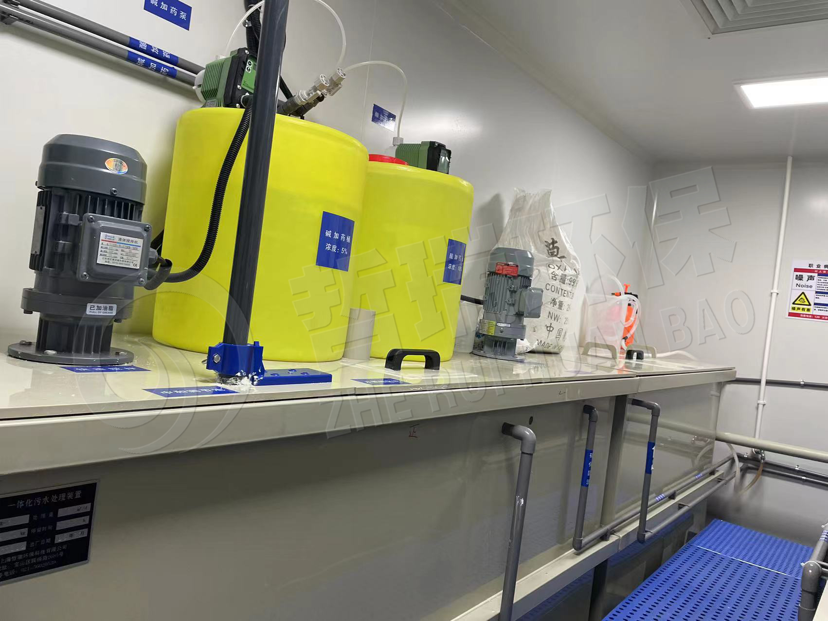 1712456096315383.jpg 1705048192607053.jpg