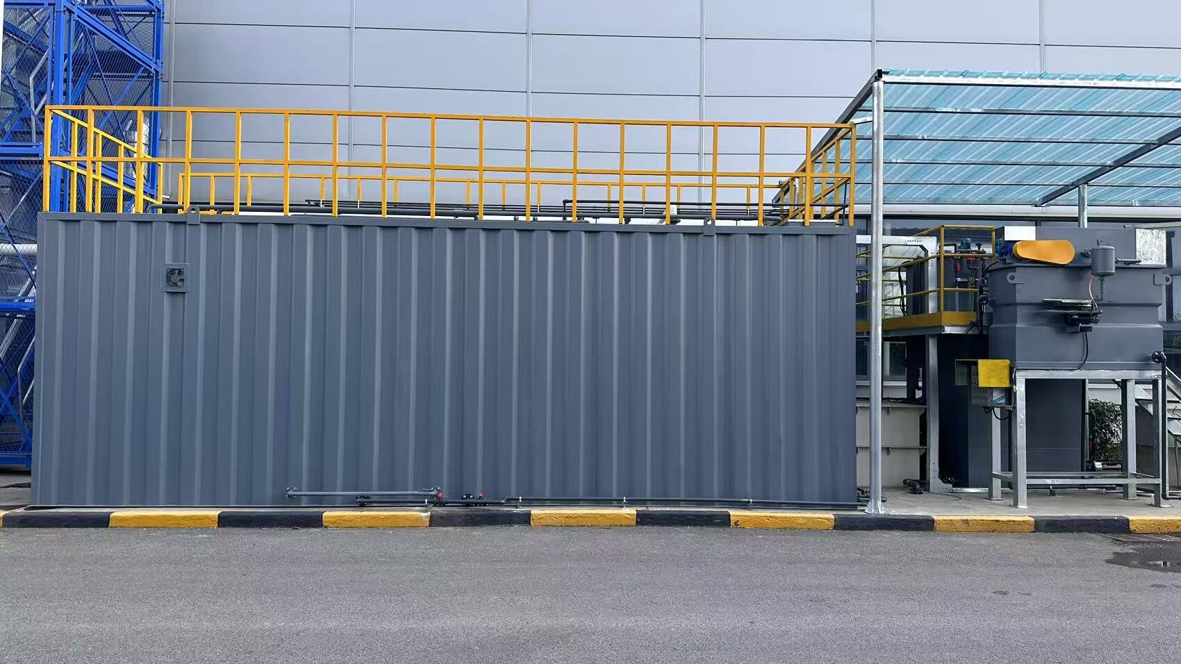 1752809439209224.jpg d1658fcbe4fdaf6b2b621e2ee72ee65.jpg